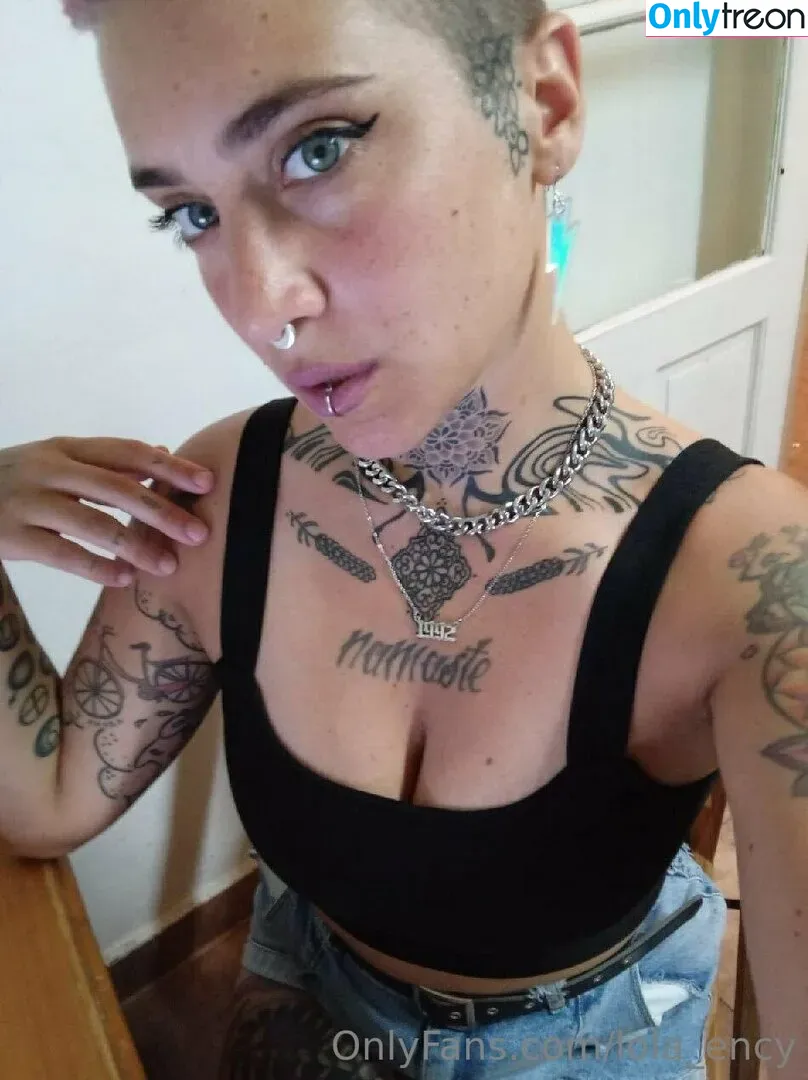 lola_ency nude photo #0014 (Lola_anecy)