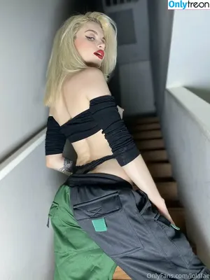 Lola Fae / LolaFaeXXX / dominalolafae / lolafae nude photo #1329