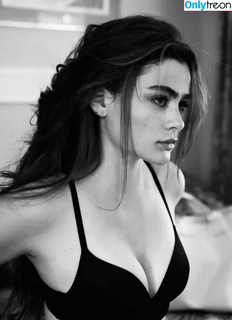 Lola Flanery nude photo #0021 (lola_flanery)