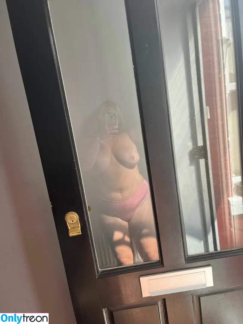Lola Night nude photo #0005 (itsqueenlola / lolaknightofficial / lolanightxxx)
