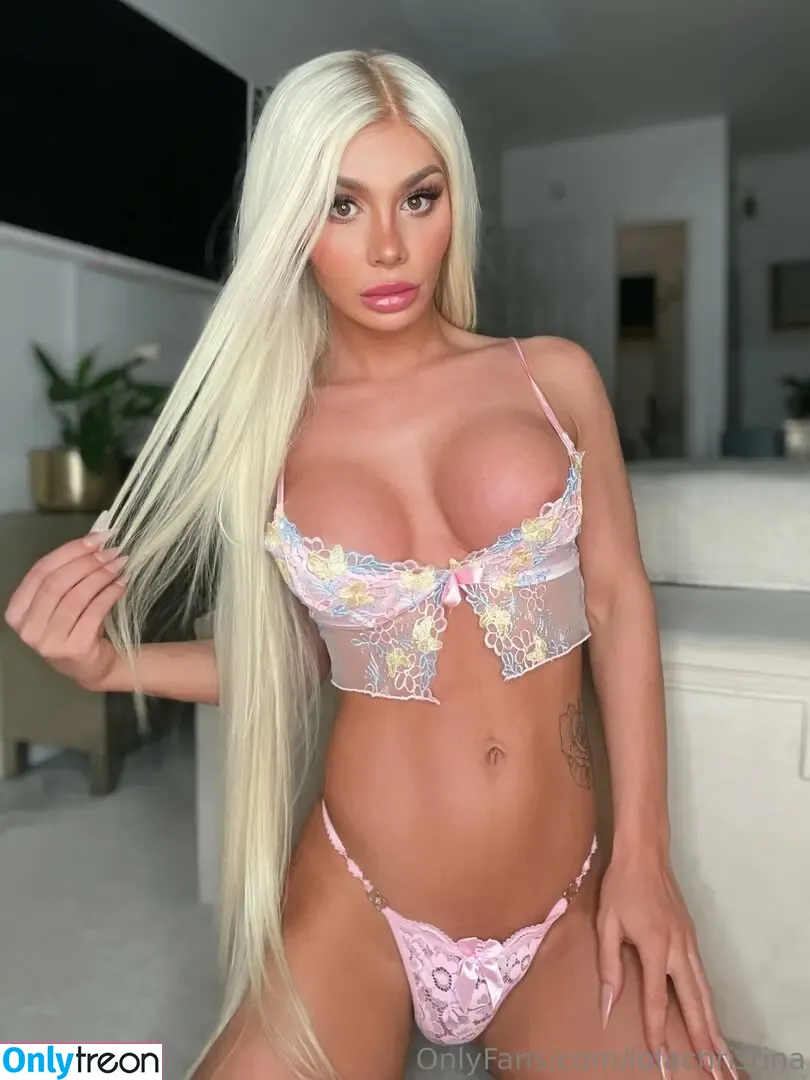 lolachristina nude photo #0080 (lolachristina)