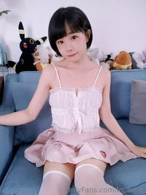 loliburin / loli.burn nude photo #0086