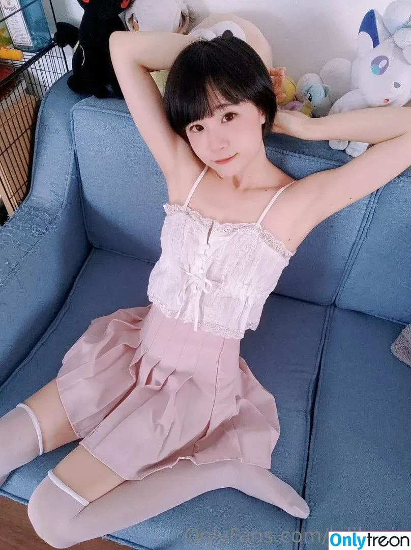 loliburin nude photo #0087 (loli.burn)