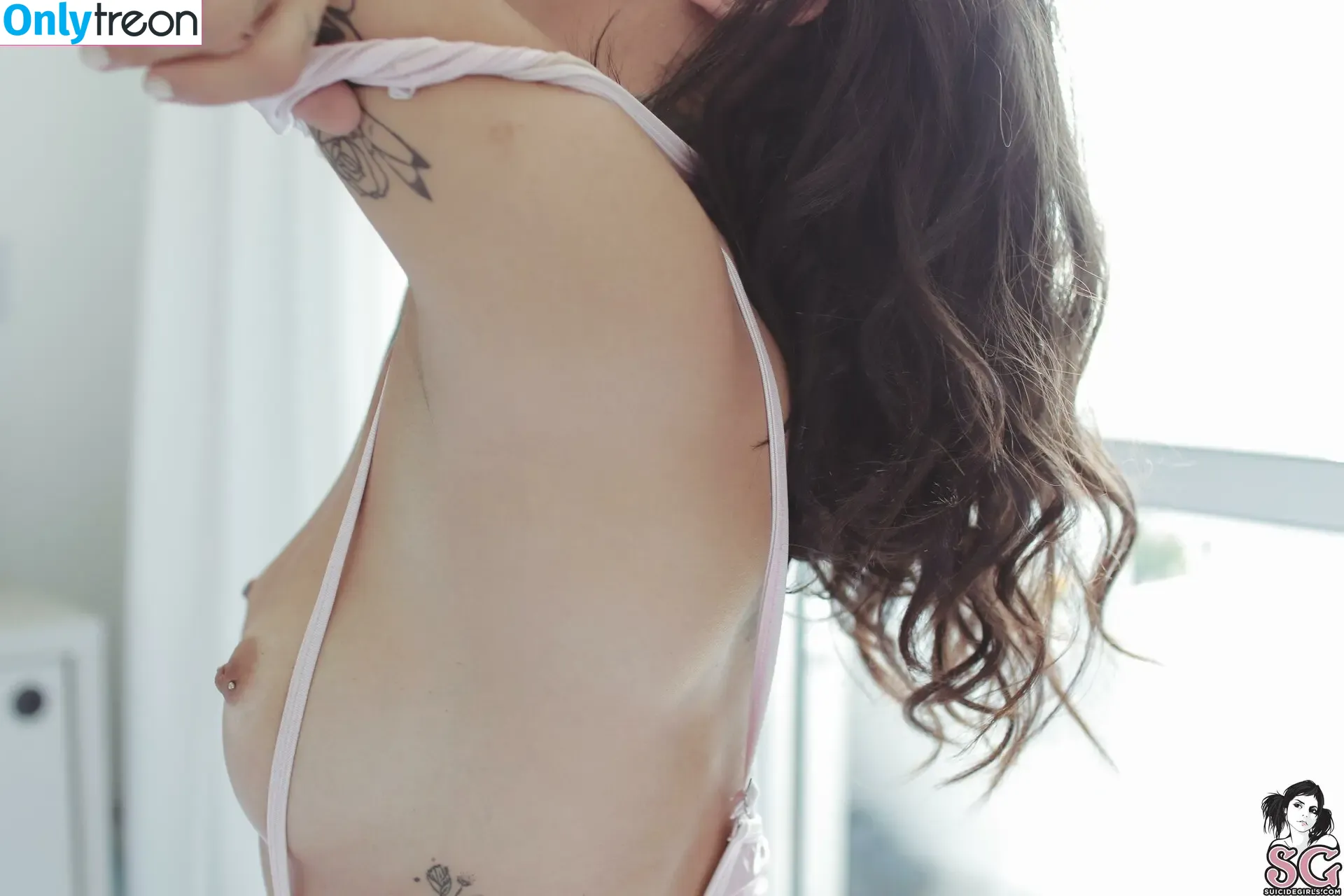 Lolitta nude photo #0381 (Lolitta)