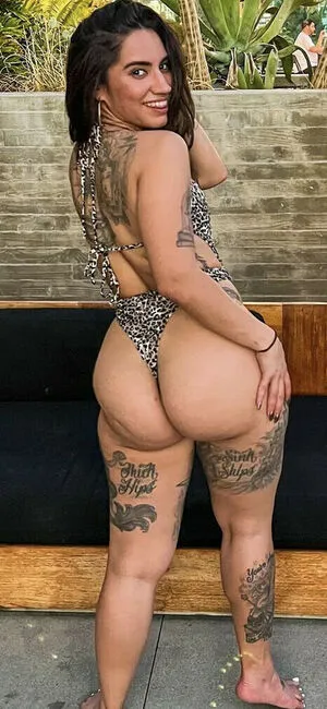 Lolo Barreiro / lolobarreiro / lolobarreiro7 / sweetandlolo nude photo #0012