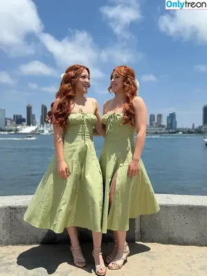 Lonatwins / LonatwinsCB nude photo #0020