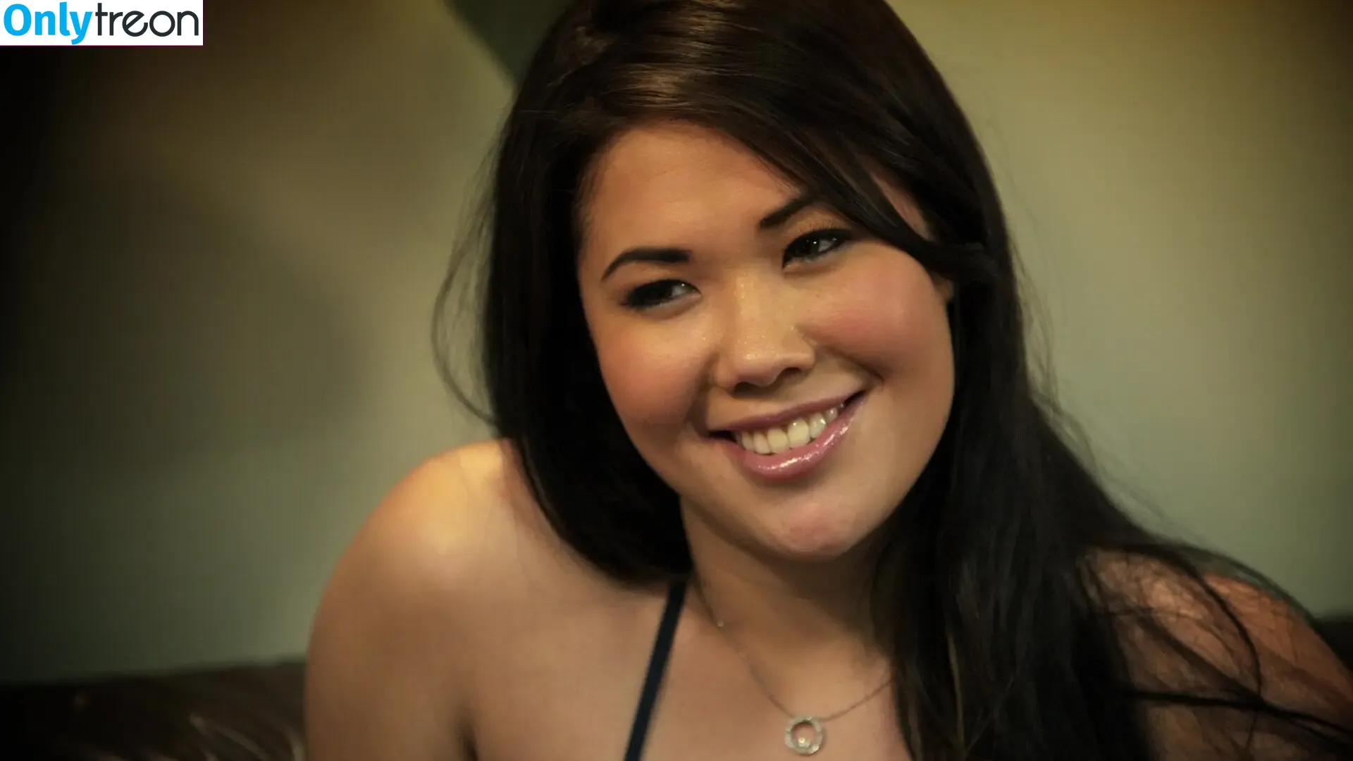 London Keyes nude photo #0172 (londonkeyes / officiallondonkeyes)