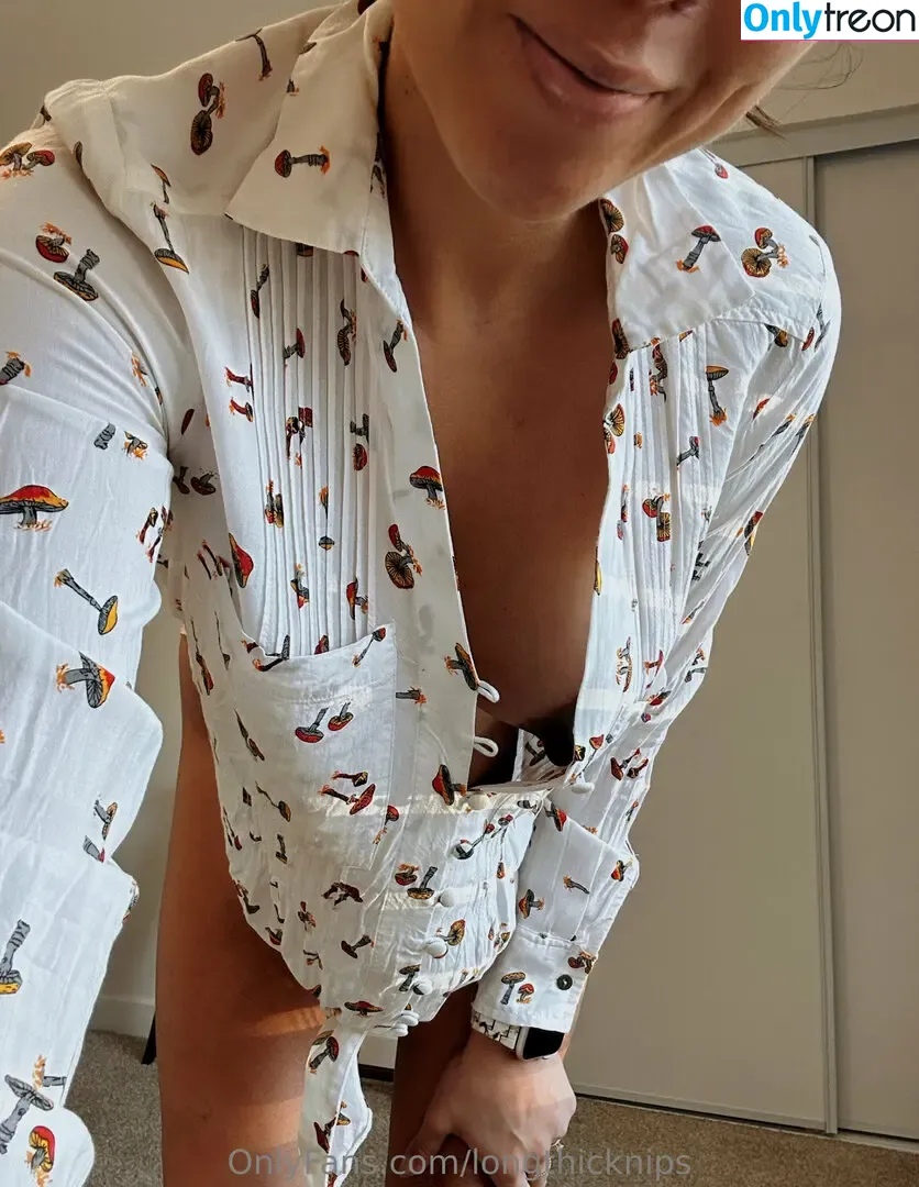 longthicknips nude photo #0025 (longthicknips)