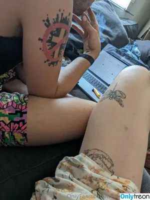  nude photo #0001
