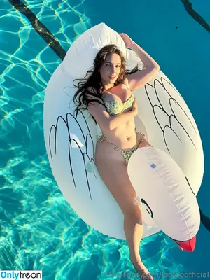 loolooofficial / probablylooloo nude photo #0024