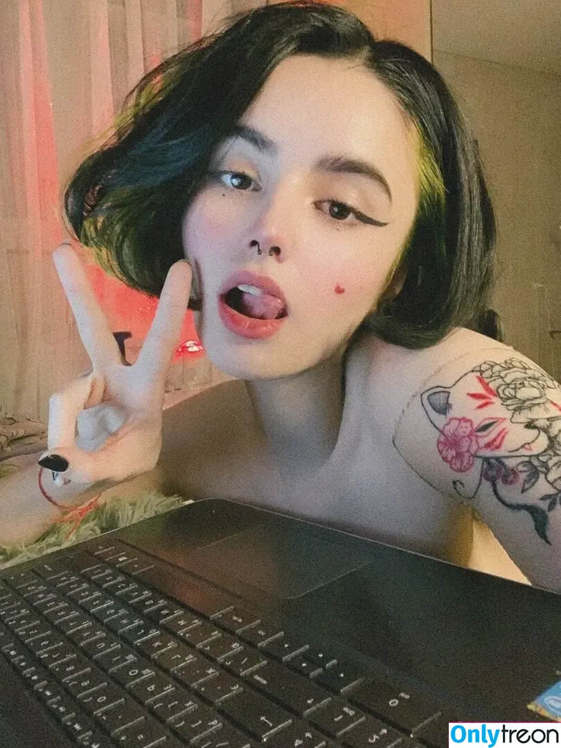 loonassoftfeet nude photo #0279 (loonassoftfeet)