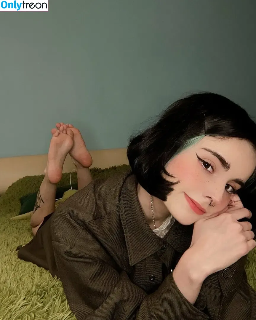 loonassoftfeet nude photo #0400 (loonassoftfeet)