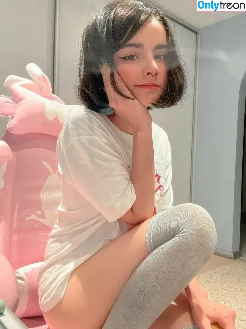 loonassoftfeet nude photo #0489 (loonassoftfeet)