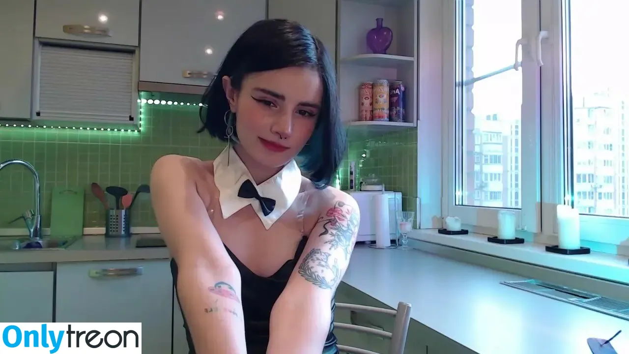 loonassoftfeet nude photo #0843 (loonassoftfeet)