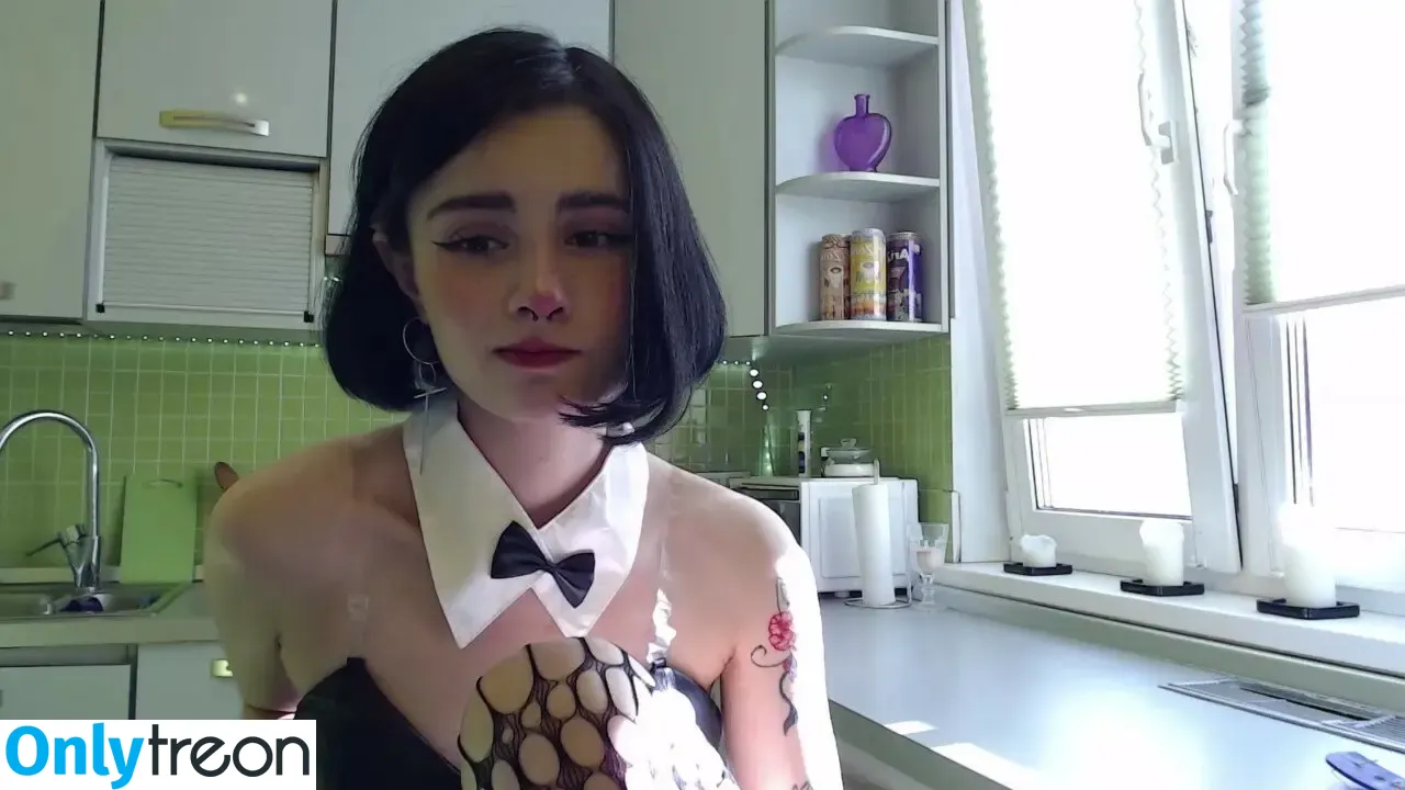loonassoftfeet nude photo #0922 (loonassoftfeet)