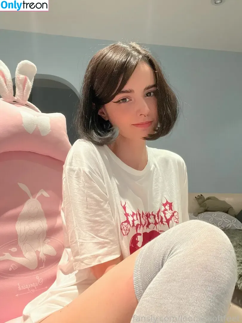 loonassoftfeet nude photo #1080 (loonassoftfeet)