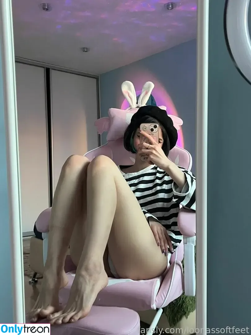 loonassoftfeet nude photo #1245 (loonassoftfeet)