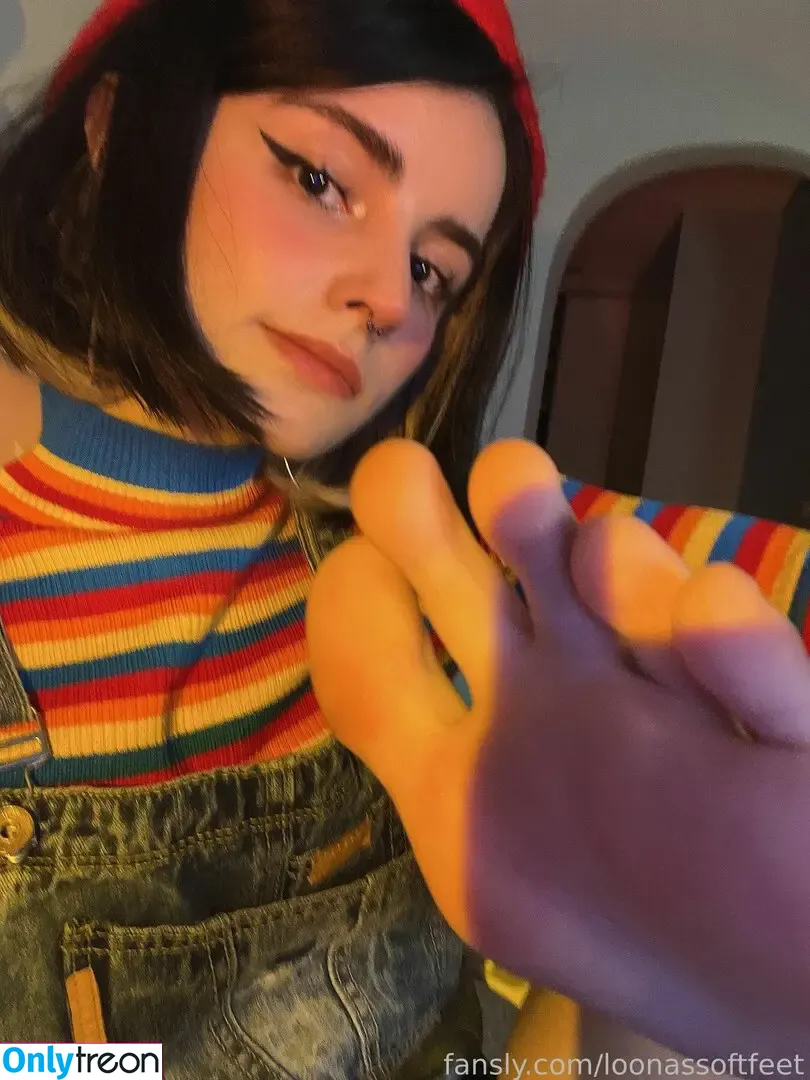 loonassoftfeet nude photo #1416 (loonassoftfeet)