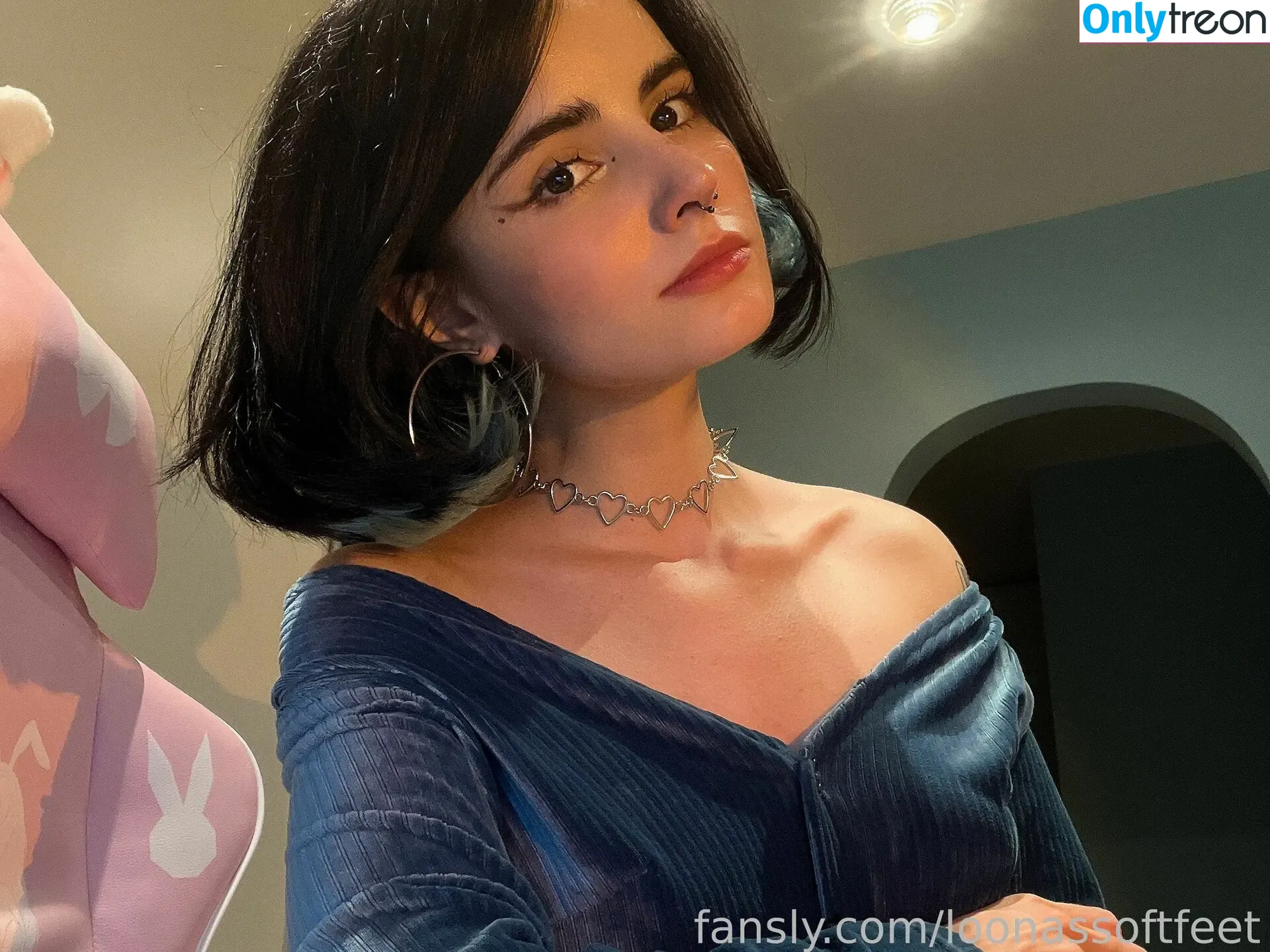 loonassoftfeet nude photo #1437 (loonassoftfeet)