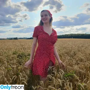 Lorene Laplusbelle / Lorene_arts / Lorenelaplusbelle / lorene_laplusbelle nude photo #0075