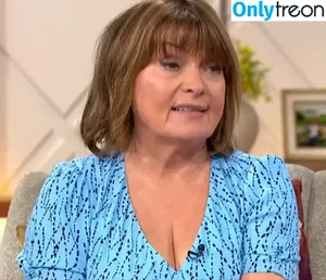 Lorraine Kelly / lorrainekellysmith nude photo #0016
