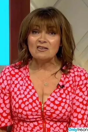 Lorraine Kelly / lorrainekellysmith nude photo #0067