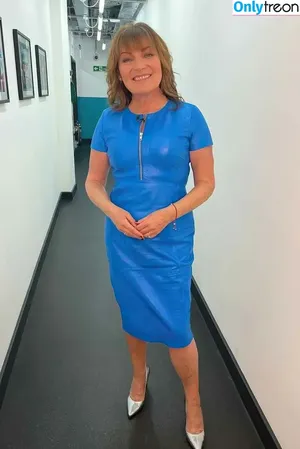Lorraine Kelly / lorrainekellysmith nude photo #0068