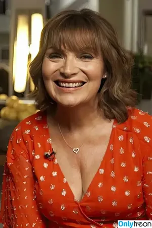Lorraine Kelly / lorrainekellysmith nude photo #0076