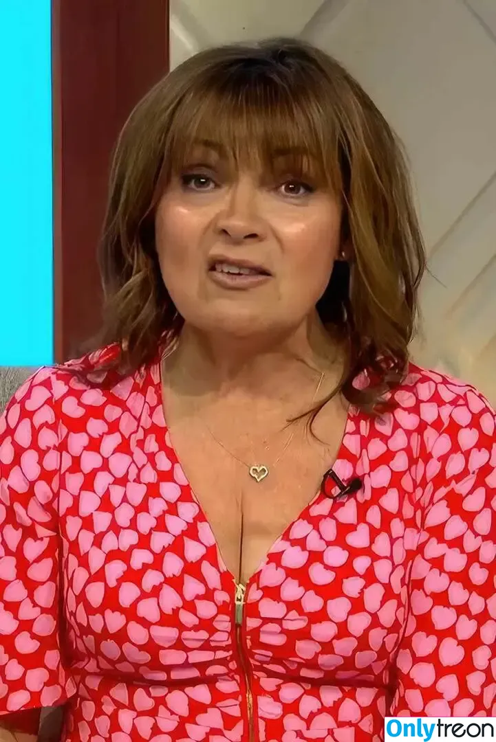 Lorraine Kelly nude photo #0067 (lorrainekellysmith)