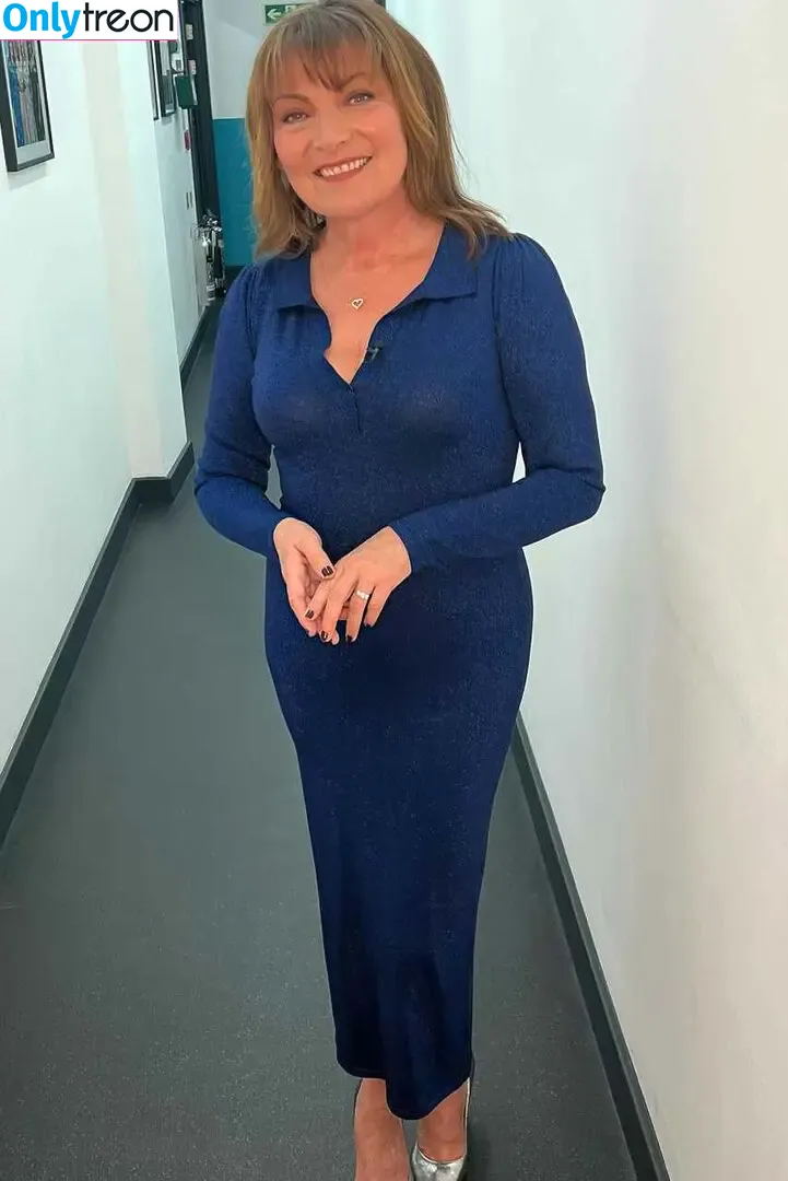 Lorraine Kelly nude photo #0070 (lorrainekellysmith)
