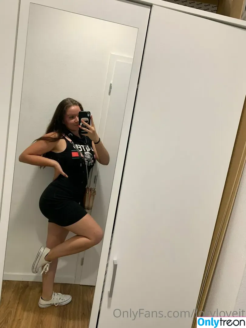 loryloveit nude photo #0060 (lorelove209)