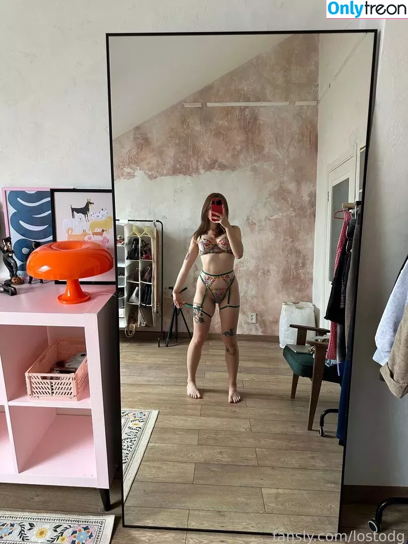 lostodg nude photo #0104 (lost.odg)