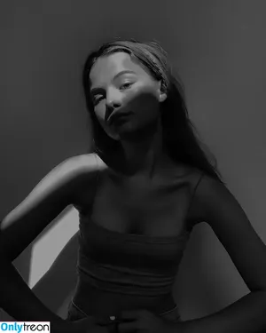  nude photo #0006