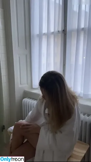  nude photo #0011