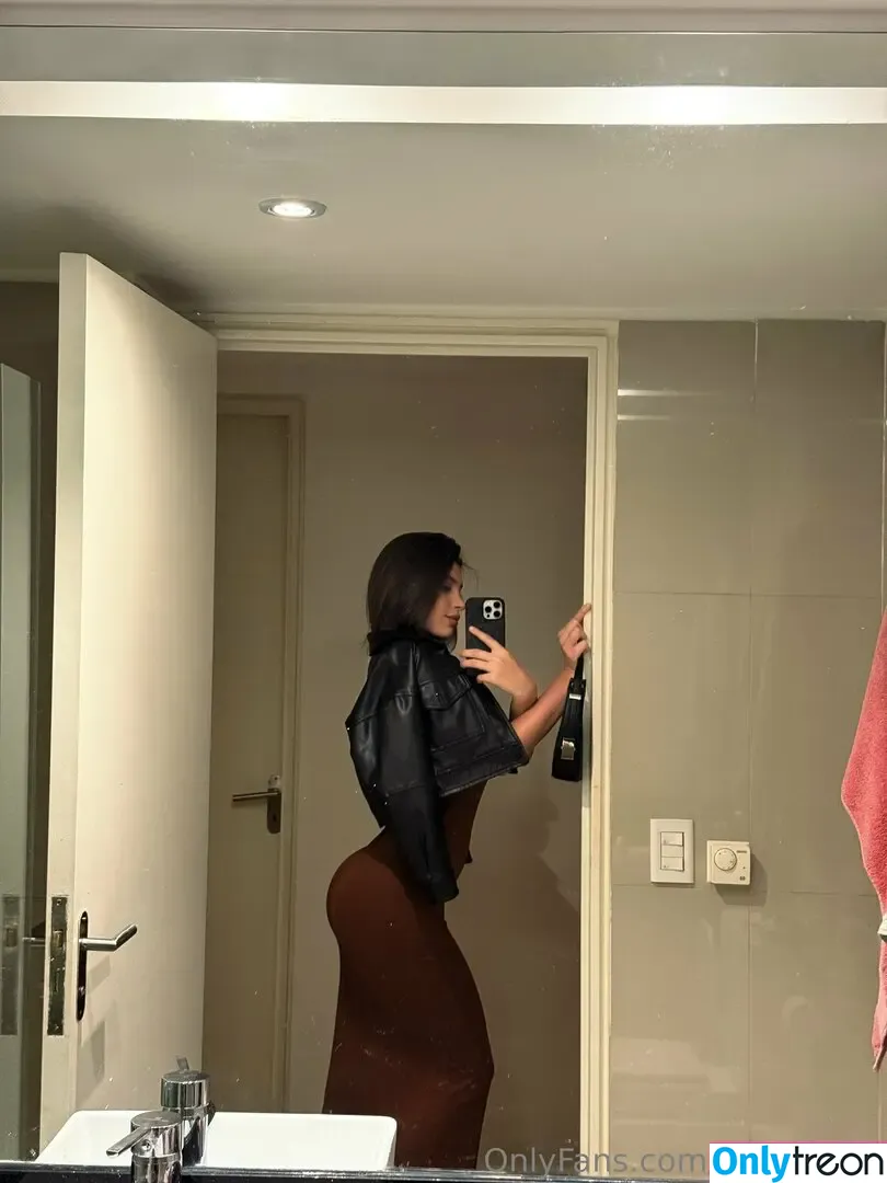 louisaraiin nude photo #0106 (louisaraiin)