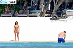 Lourdes Maria Ciccone Leon / lourdesleon nude photo #0395