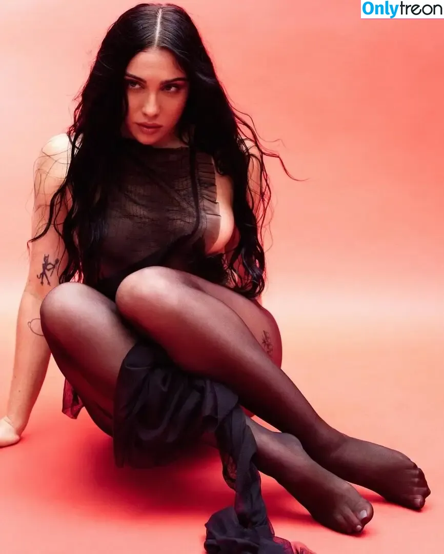 Lourdes Maria Ciccone Leon nude photo #0342 (lourdesleon)
