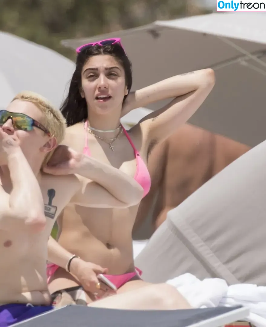 Lourdes Maria Ciccone Leon nude photo #0372 (lourdesleon)