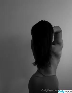 louslegs / louisewhyyte nude photo #0050