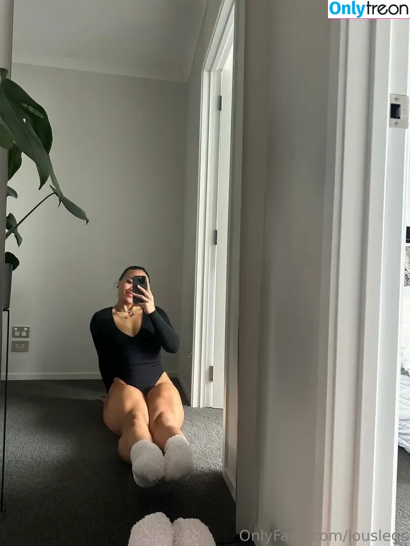 louslegs nude photo #0022 (louisewhyyte)