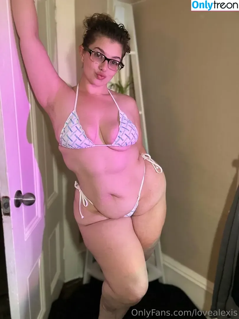lovealexis nude photo #0104 (loloabubble)