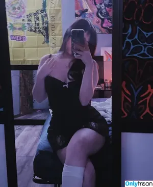 lovebydean / l0vehales nude photo #0002