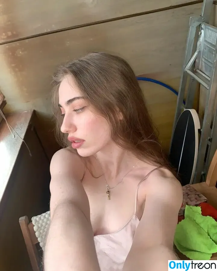 lovecatsmew nude photo #0015 (klesh13 / lisalisalisalisalisalisa.riot)