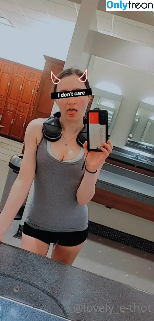 lovel-e-thot nude photo #0005 (satans_sister)