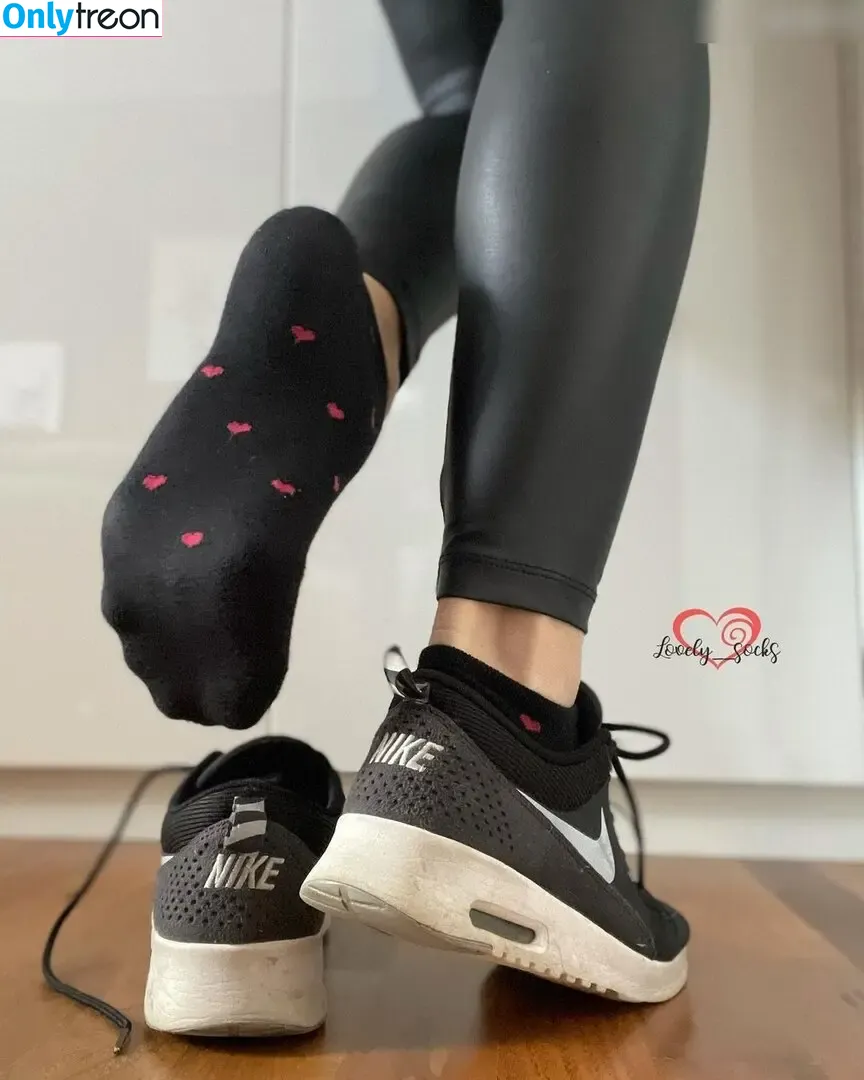 lovelysox nude photo #0140 (lovely.socks3.0 / lovely.socks_)