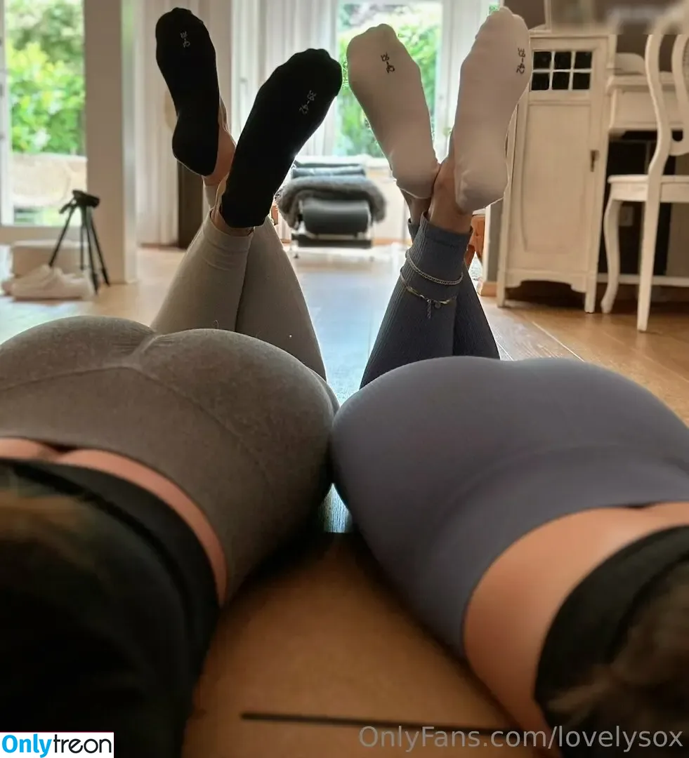 lovelysox nude photo #0244 (lovely.socks3.0 / lovely.socks_)