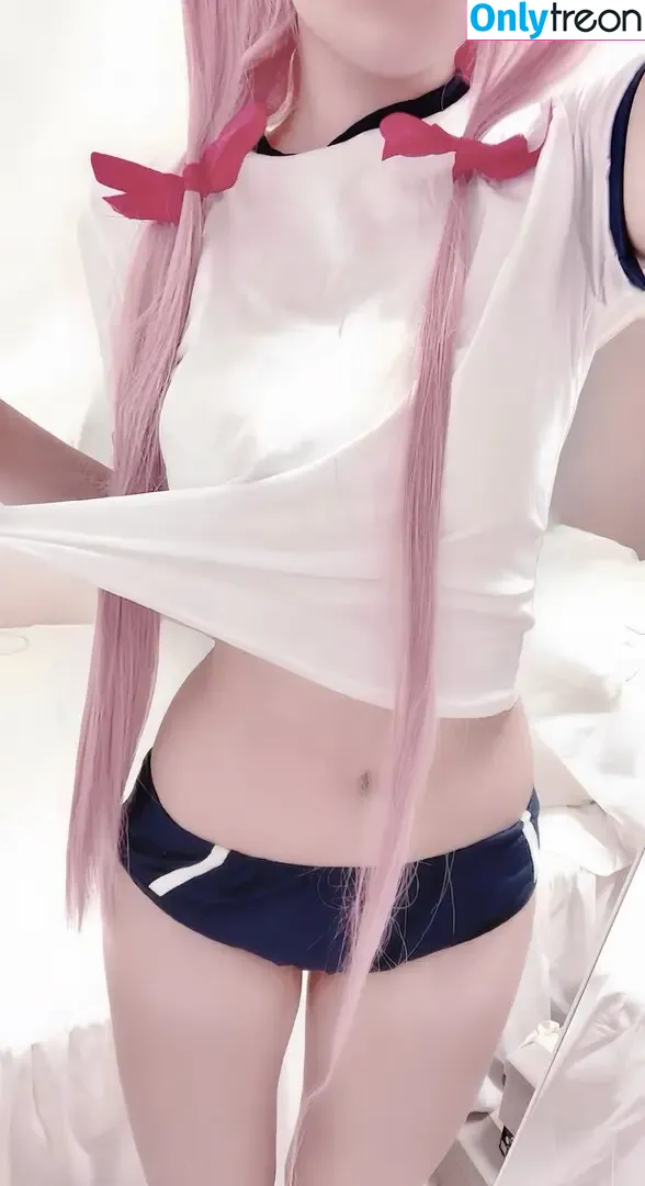 Loveyoukillyou nude photo #0121 (Loveyoukillyou)
