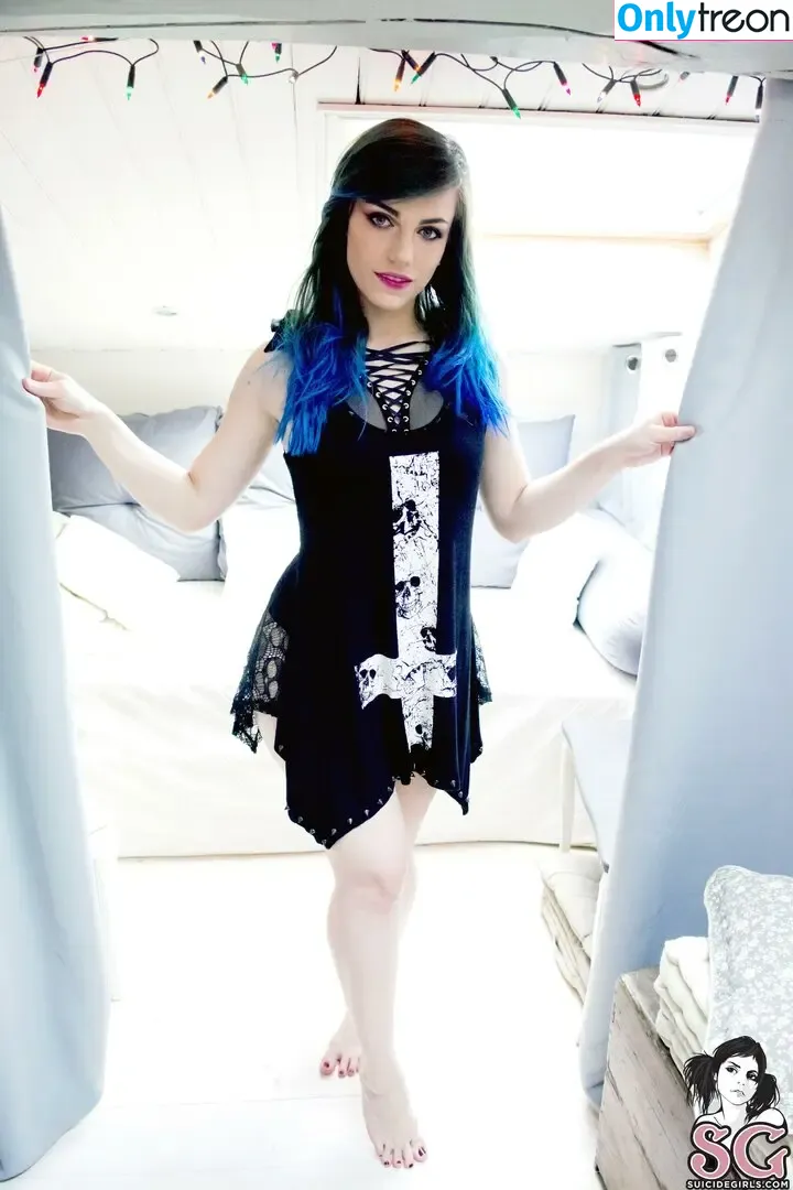Lovia Suicide nude photo #0238 (Lovia Suicide)