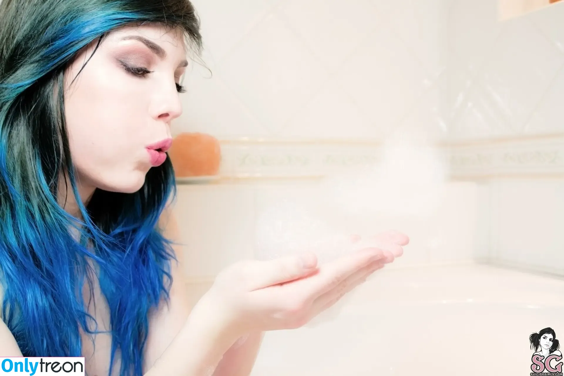 Lovia Suicide nude photo #0274 (Lovia Suicide)