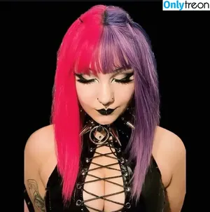 Lovingbats / melinalox nude photo #0006